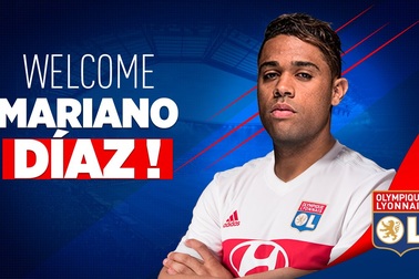 Sau con trai Zidane, Real Madrid chia tay thêm "ngọc quý"