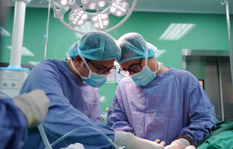 Phân biệt giữa đau bụng do sỏi với bệnh tiêu hóa