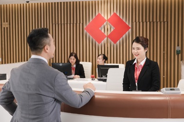 Techcombank tiếp tục dẫn dắt ngành ngân hàng với nhiều "top 1" toàn ngành