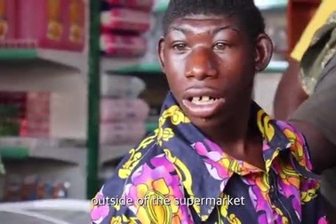 Cuộc sống của "người rừng" Zanziman Ellie