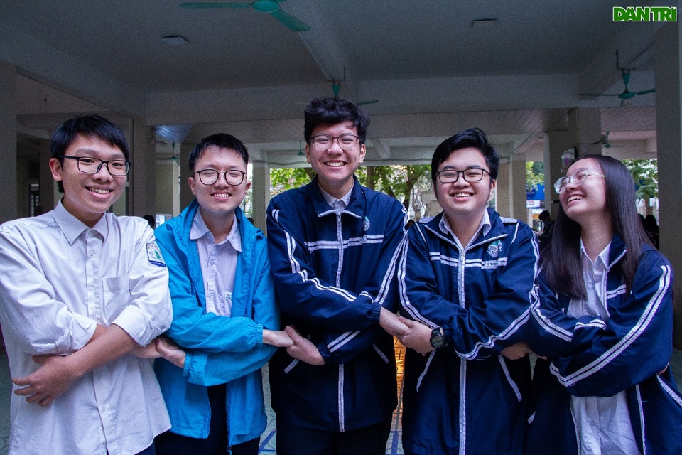 Gặp nhà vô địch Quý 2 Olympia: Biết đọc từ 2 tuổi rưỡi, thạo 2 ngoại ngữ - 2 Gặp nhà vô địch Quý 2 Olympia: Biết đọc từ 2 tuổi rưỡi, thạo 2 ngoại ngữ - 2