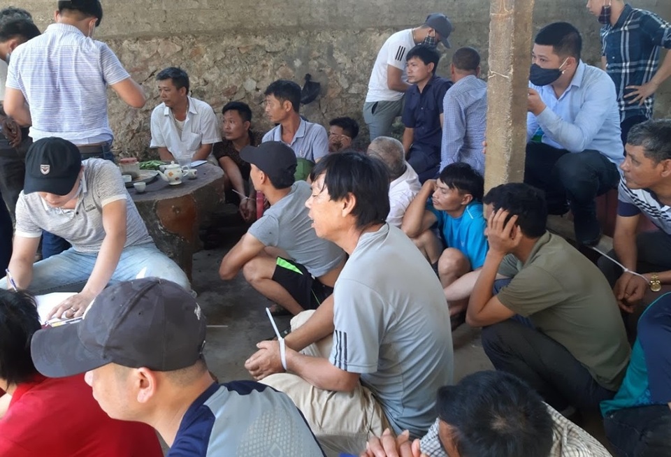 Sới gà với 27 đối tượng tham gia bị triệt phá - 2 Sới gà với 27 đối tượng tham gia bị triệt phá - 2