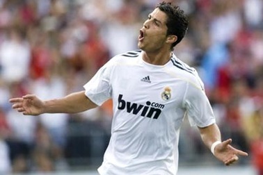 Ronaldo: "Tôi sẽ đạt phong độ cao nhất khi mùa giải bắt đầu"