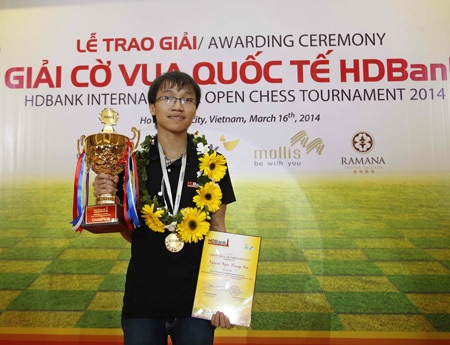 Trường Sơn vượt qua Quang Liêm, lần đầu vô địch giải quốc tế trên sân nhà