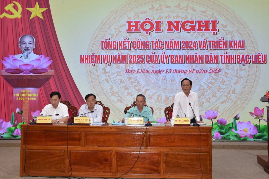 Trung ương gõ kẻng rồi mà tỉnh còn tình tang là không được - 2 Trung ương gõ kẻng rồi mà tỉnh còn tình tang là không được - 2
