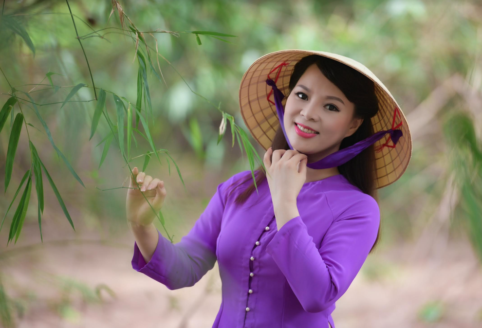 Lê Hương Huệ hát Tình ca người lính hướng về ngày Thương binh - Liệt sỹ - 1 Lê Hương Huệ hát Tình ca người lính hướng về ngày Thương binh - Liệt sỹ - 1