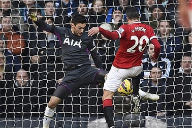 MU chia điểm với Tottenham trong trận cầu "nhạt"