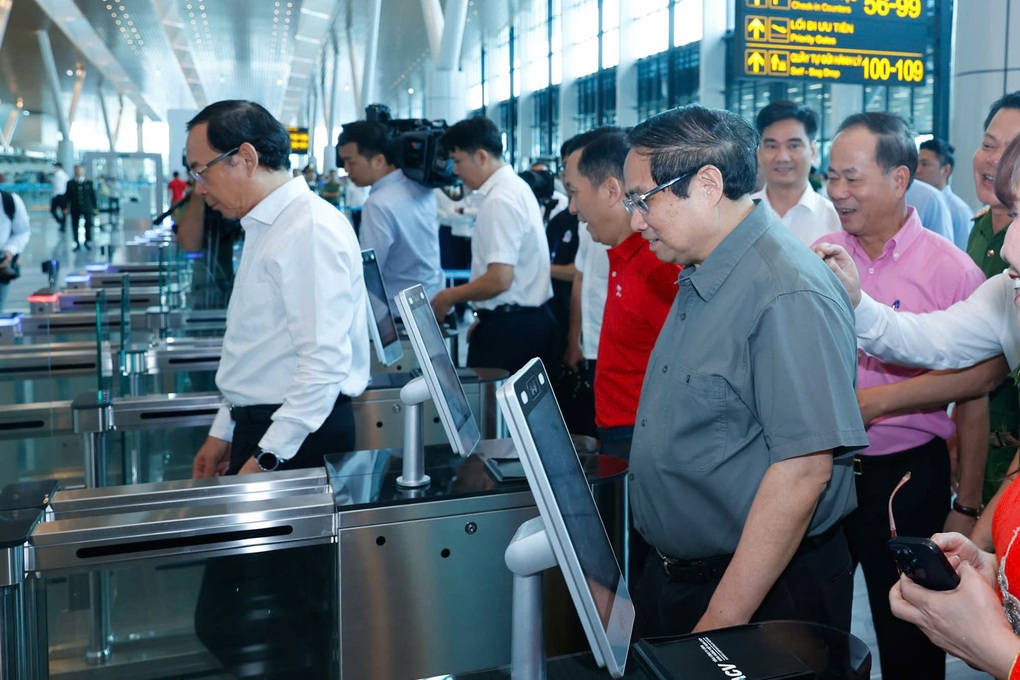 Người dân có thể mua vé máy bay, check-in trên VNeID - 2 Người dân có thể mua vé máy bay, check-in trên VNeID - 2