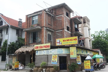 Ai bảo biệt thự "triệu đô" bỏ hoang là lãng phí?