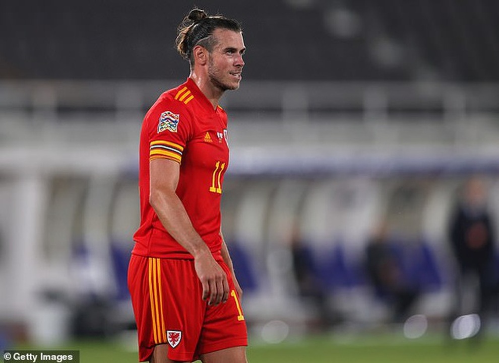 Gareth Bale gây thất vọng, xứ Wales may mắn thoát thua trước Thụy Sĩ - 2 Gareth Bale gây thất vọng, xứ Wales may mắn thoát thua trước Thụy Sĩ - 2