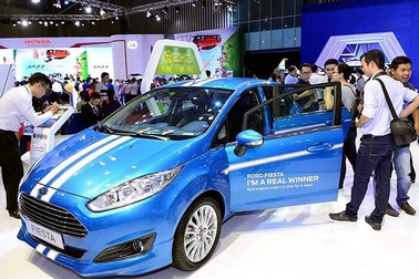 Thuế ô tô nhập khẩu sắp về 0%, vẫn tranh cãi kịch liệt