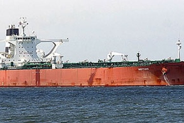 Tàu chiến Hàn Quốc đuổi kịp siêu tàu chở dầu bị cướp