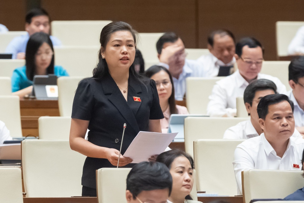 Những ngành được kiến nghị chế độ đặc biệt để hưởng lương hưu tối đa - 2 Những ngành được kiến nghị chế độ đặc biệt để hưởng lương hưu tối đa - 2