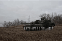 Chỉ huy Ukraine thừa nhận "sát thủ chiến trường" T-90 Nga mạnh vượt trội