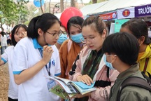 ĐH ở Sài Gòn chi 32 tỷ cấp học bổng toàn phần cho học sinh đạt điểm cao