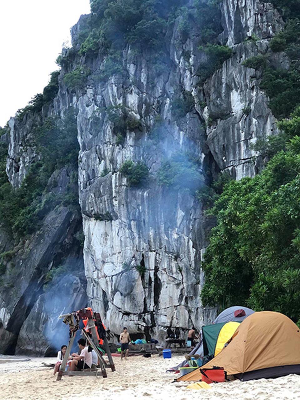 Trải nghiệm cuộc sống Robinson trên hoang đảo độc nhất ở miền Bắc - 1 Trải nghiệm cuộc sống Robinson trên hoang đảo độc nhất ở miền Bắc - 1