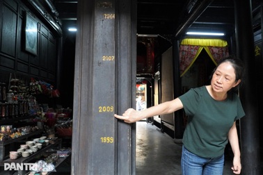 Các mốc "kỷ lục buồn" trên cột nhà cổ hơn 300 năm tuổi ở Hội An