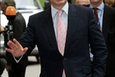 Tony Blair 18 năm đi một đôi giày 