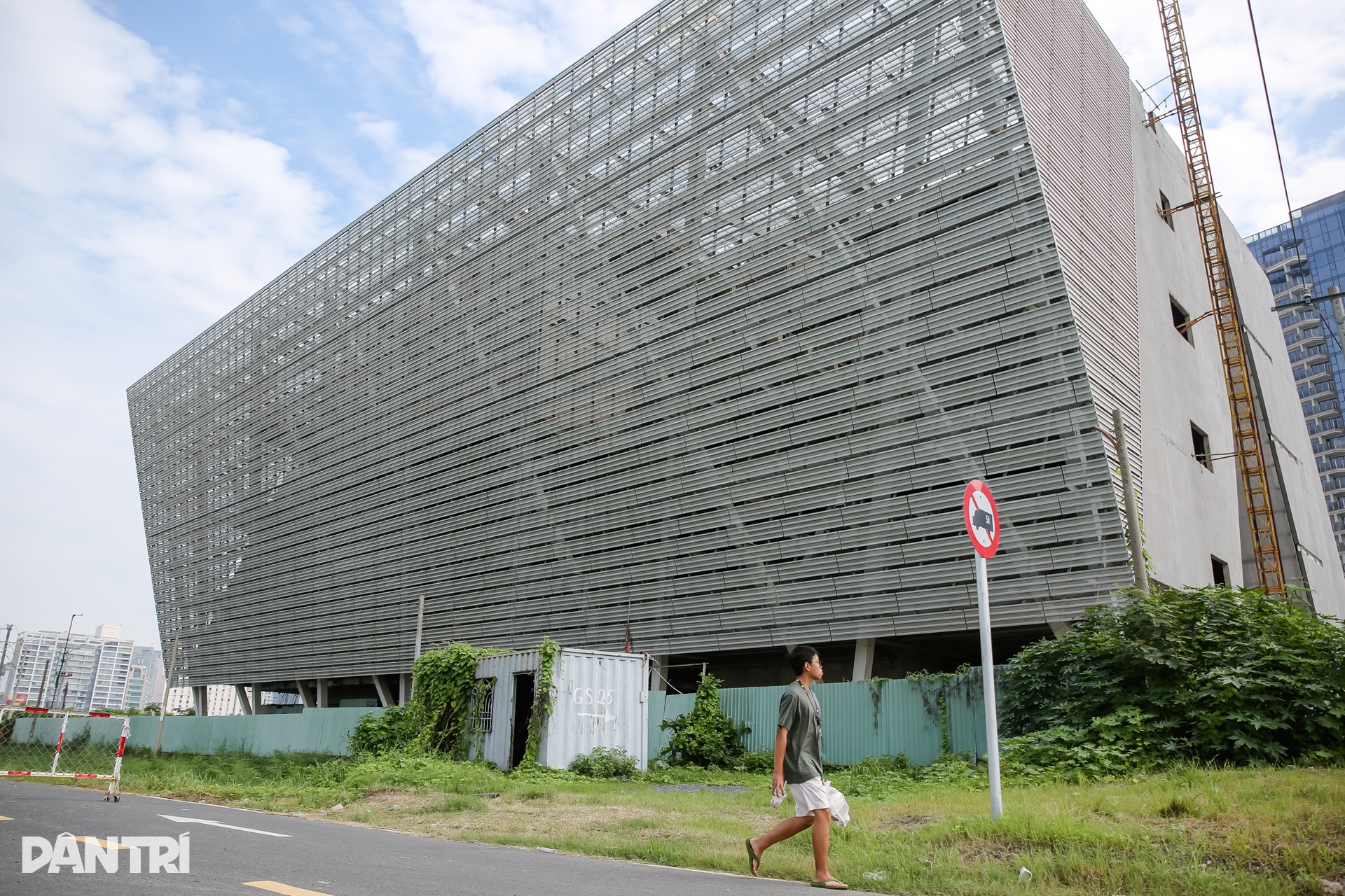 Trung tâm triển lãm hơn 800 tỷ đồng ở đất vàng TPHCM sau 11 năm thi công - 8