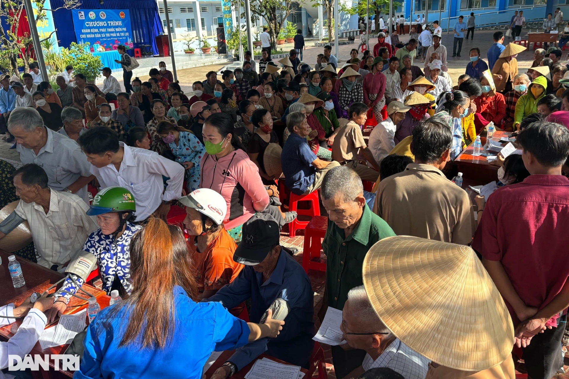 26 ngày, 3 bệnh viện và cuộc trở về từ cõi chết của người phụ nữ - 4 26 ngày, 3 bệnh viện và cuộc trở về từ cõi chết của người phụ nữ - 4