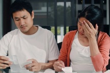 Về làm dâu hai tháng, tôi sốc nặng khi mẹ chồng tiết lộ “nếp nhà” độc lạ