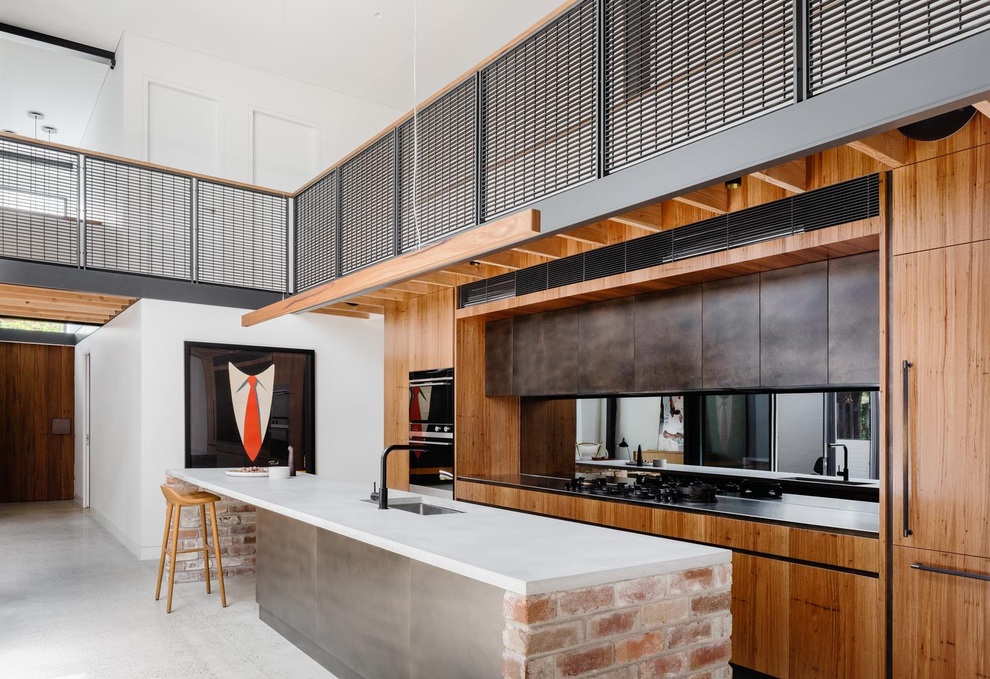 Cặp vợ chồng mua nhà kho cũ, cải tạo thành không gian sống vạn người mê - 2