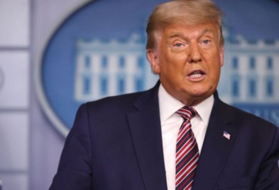 Ông Trump đã ký luật có thể đẩy công ty Trung Quốc khỏi sàn chứng khoán Mỹ - 1 Ông Trump đã ký luật có thể đẩy công ty Trung Quốc khỏi sàn chứng khoán Mỹ - 1