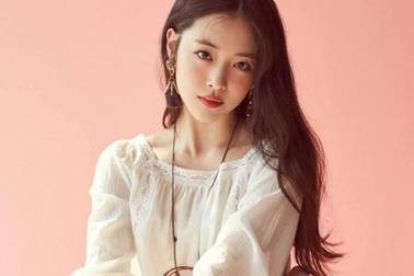 Tang lễ của Sulli được dời ngày để khám nghiệm tử thi