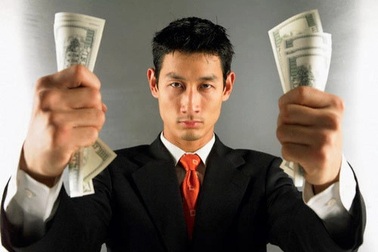 Tôi quá chản nản vì chồng lúc nào cũng chỉ tiền và... tiền