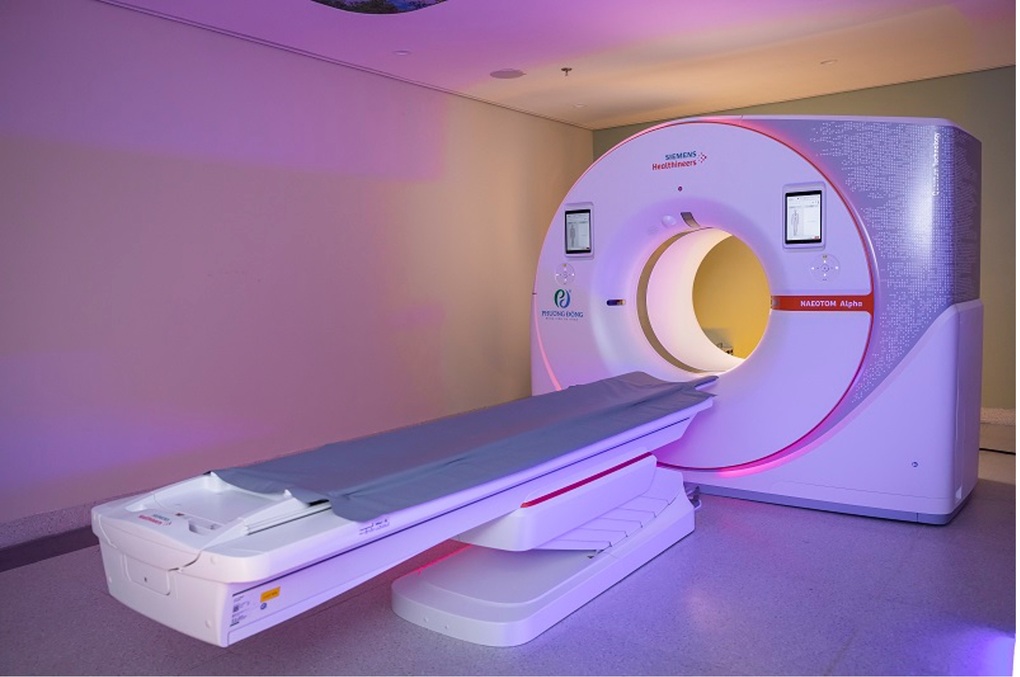Bệnh viện đầu tiên tại miền Bắc có máy CT lượng tử hiện đại - 1 Bệnh viện đầu tiên tại miền Bắc có máy CT lượng tử hiện đại - 1
