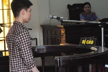 “Phi công trẻ” đâm chết chồng người tình