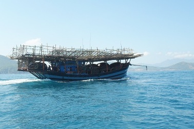 Cứu chữa ngư dân bị đứt ngón tay trên vùng biển Trường Sa