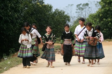 Mùa “cướp” vợ: Tiếng thét kinh hoàng của cô gái giữa rừng hoang