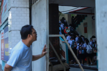 "Kẻ khóc, người cười" khi không cho con học trước chương trình lớp 1