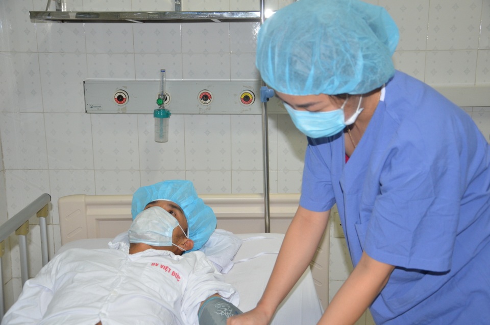 PGS.TS Nguyễn Hữu Ước chia sẻ về khó khăn ghép tim cho bệnh nhân nghèo - 5 PGS.TS Nguyễn Hữu Ước chia sẻ về khó khăn ghép tim cho bệnh nhân nghèo - 5