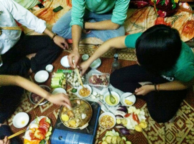 Sinh viên với... rượu