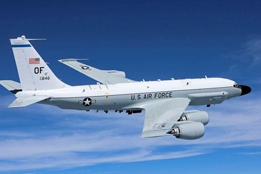 Trung Quốc cáo buộc máy bay quân sự Mỹ “giả dạng” máy bay dân sự 100 lần