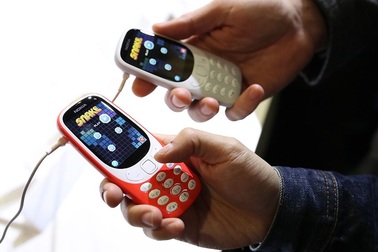 Nokia và BlackBerry liệu có "đổi đời" khi hồi sinh huyền thoại cũ?