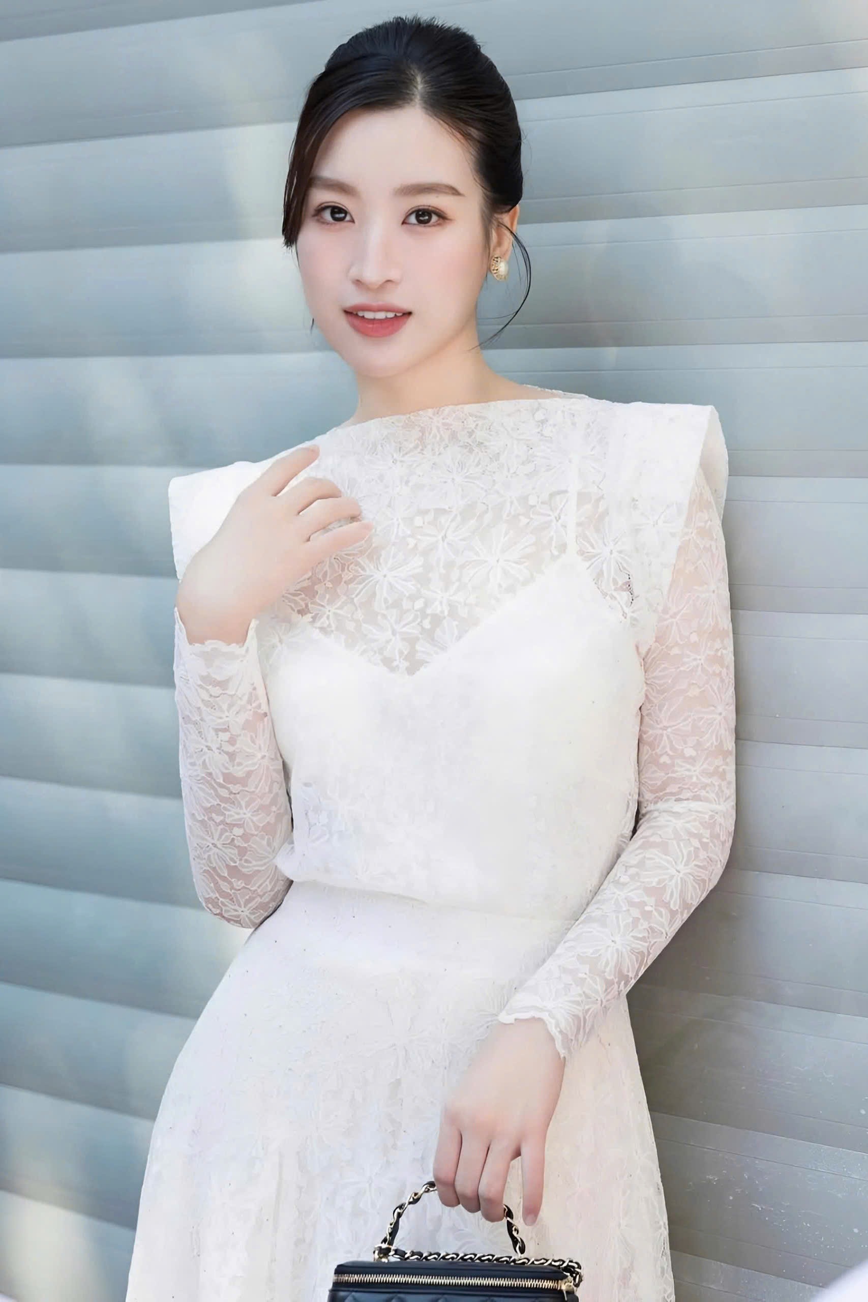 View - Các hoa hậu Việt rủ nhau làm giám đốc, phó chủ tịch, thần thái ngút ngàn | Báo Dân trí