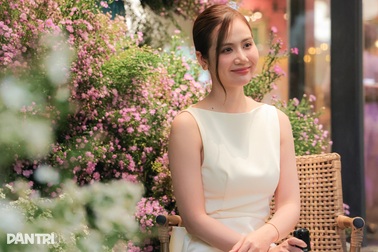 Huyền Lizzie: "Tôi luôn hâm mộ, yêu mến anh Mạnh Trường"