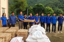 Thanh Hoá: Bí thư Chi đoàn khởi nghiệp từ ... 4.000 chú gà giống