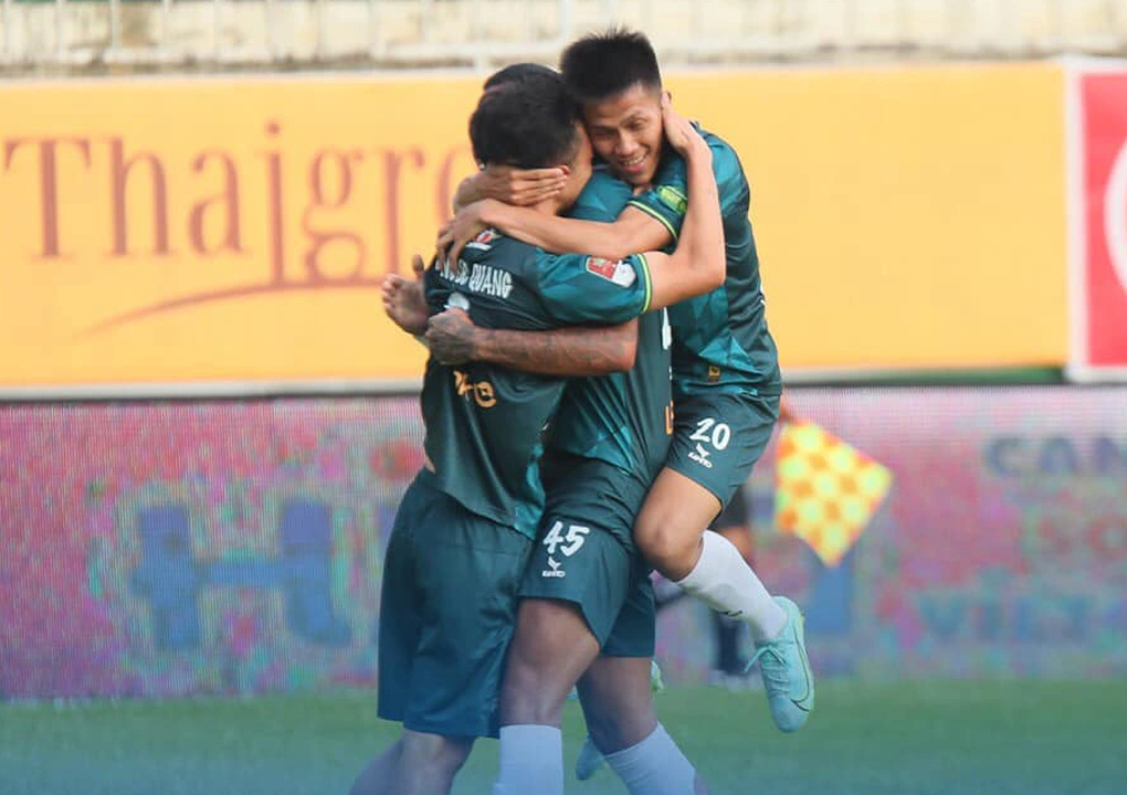 HAGL chia điểm với Khánh Hòa trong trận chung kết ngược V-League - 2 HAGL chia điểm với Khánh Hòa trong trận chung kết ngược V-League - 2