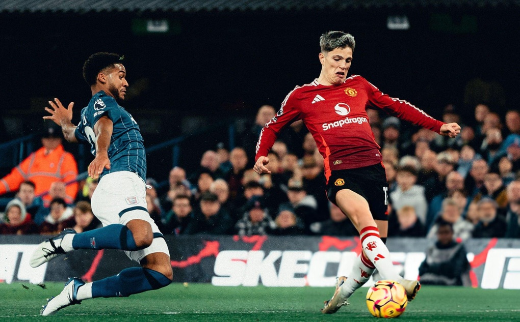 Man Utd tuột chiến thắng ở trận ra mắt của Ruben Amorim - 2 Man Utd tuột chiến thắng ở trận ra mắt của Ruben Amorim - 2