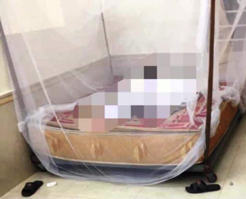 Chơi xe 3 bánh trước nhà, 2 anh em ngã xuống sông tử vong - 1 Chơi xe 3 bánh trước nhà, 2 anh em ngã xuống sông tử vong - 1