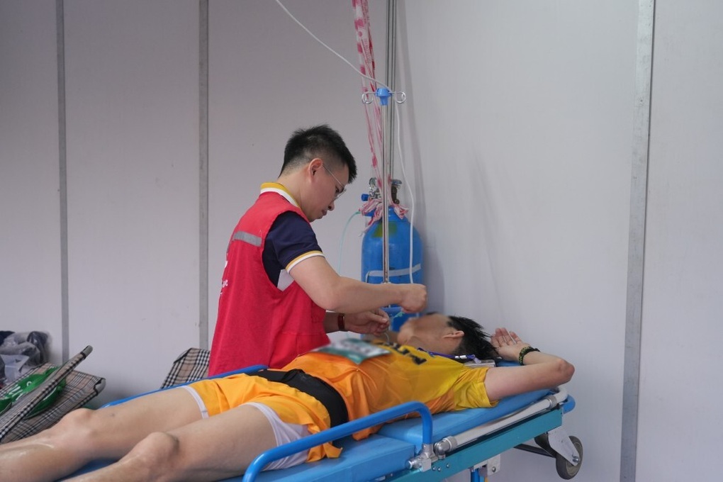 Nguy cơ tổn thương não khi chơi thể thao mùa hè - 1