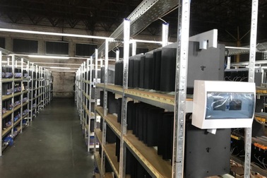 Dùng 3.800 máy PlayStation 4 để đào coin