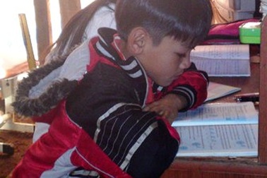 “Bố mất rồi, con chỉ ước mẹ con được hết nợ”