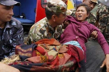 Nepal tuyên bố 3 ngày quốc tang, hơn 5.000 người đã thiệt mạng