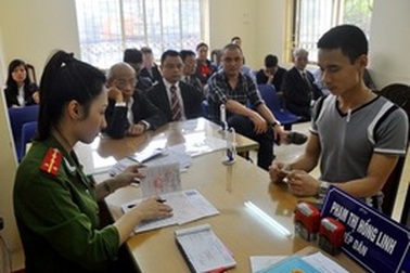 Công khai tên tuổi lãnh đạo địa phương “lười” tiếp dân