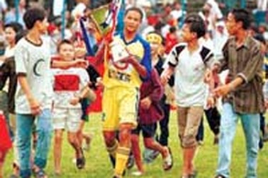 Ông Vinh đã cho "bom" nổ! 